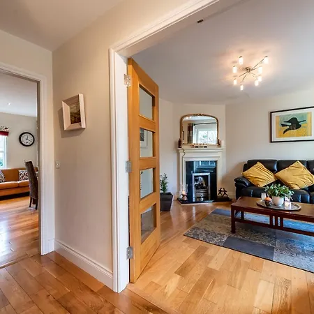 Townhouse Semesterbostad Kenmare